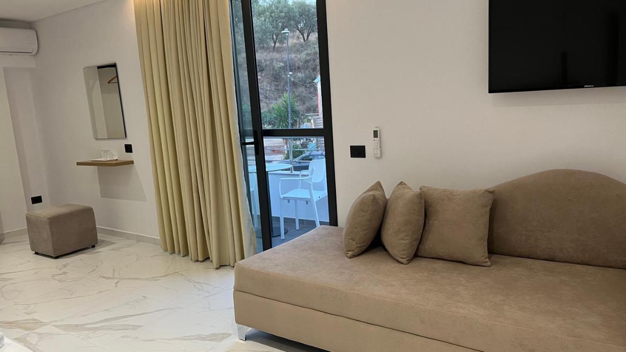 Vila Mia ساراندا المظهر الخارجي الصورة